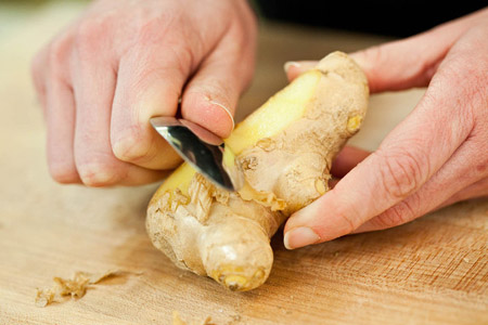 Peel Ginger Using a Spoon | Cooking Tricks & Hacks Only Chefs Know | Kitchen Hacks